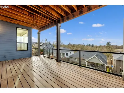 2031 NW Larkspur Street Camas WA 98607