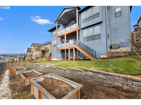 2031 NW Larkspur Street Camas WA 98607