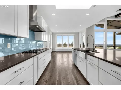 2031 NW Larkspur Street Camas WA 98607