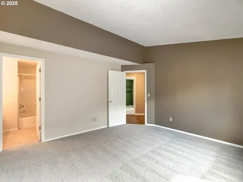374 NE 15th Court Hillsboro OR 97124