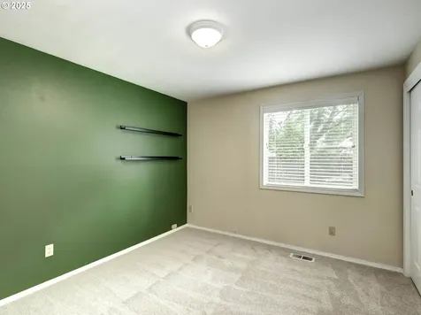 374 NE 15th Court Hillsboro OR 97124