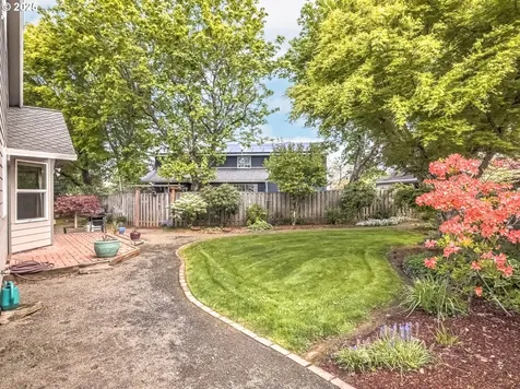 374 NE 15th Court Hillsboro OR 97124