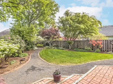 374 NE 15th Court Hillsboro OR 97124