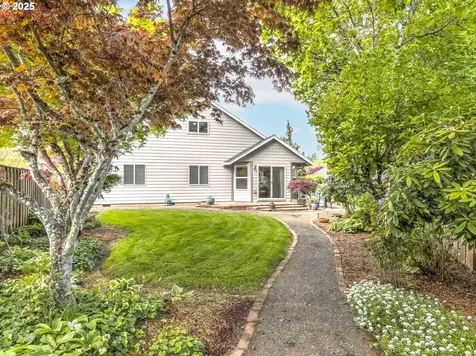 374 NE 15th Court Hillsboro OR 97124