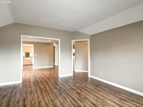 374 NE 15th Court Hillsboro OR 97124