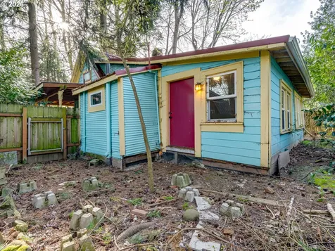 9315 N Edison Street Portland OR 97203