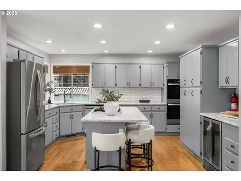 2807 SW 28th Drive Portland OR 97219