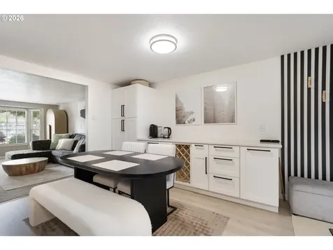 1255 NW Trail Avenue Portland OR 97229