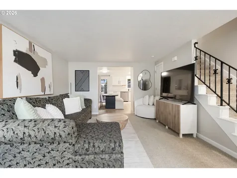 1255 NW Trail Avenue Portland OR 97229