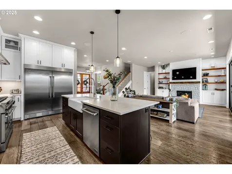 5605 NW 144th Circle Vancouver WA 98685