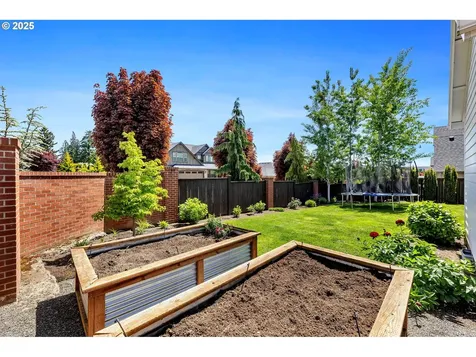 5605 NW 144th Circle Vancouver WA 98685
