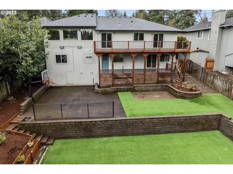 5217 Summit Street West Linn OR 97068