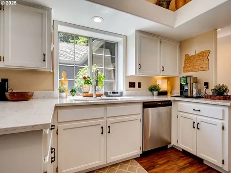 7485 SW Lakeside Drive Wilsonville OR 97070