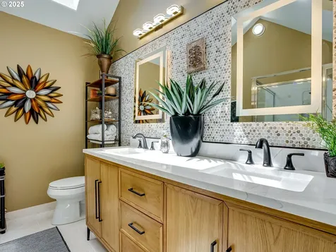 7485 SW Lakeside Drive Wilsonville OR 97070