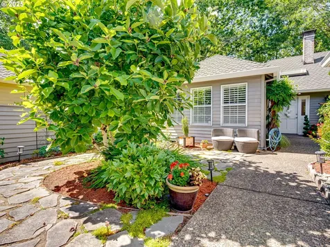 7485 SW Lakeside Drive Wilsonville OR 97070