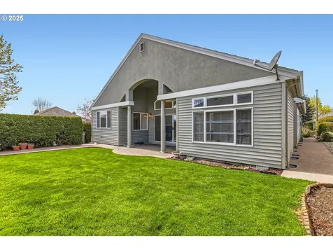 15903 NW Tullamorrie Way Portland OR 97229