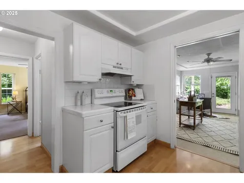 10518 NE Rosewood Avenue Vancouver WA 98662