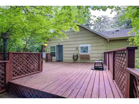 10518 NE Rosewood Avenue Vancouver WA 98662