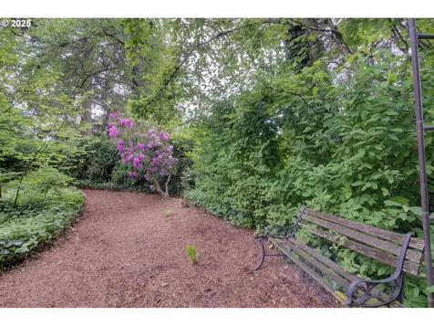 10518 NE Rosewood Avenue Vancouver WA 98662