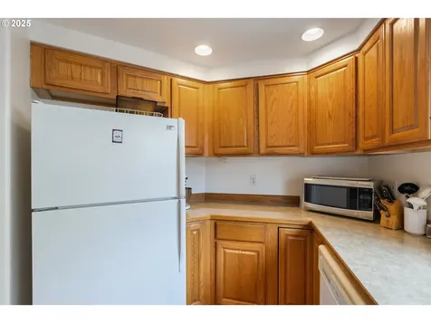 572 Little Valley Road Roseburg OR 97471