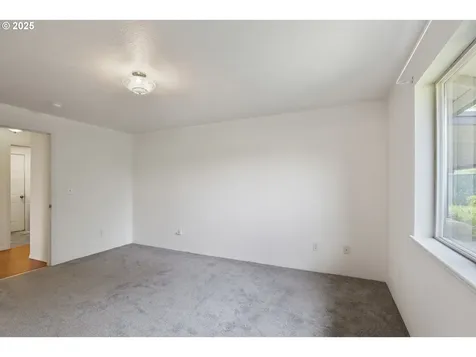 572 Little Valley Road Roseburg OR 97471