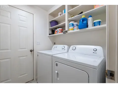 572 Little Valley Road Roseburg OR 97471