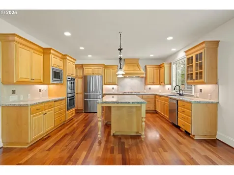 4123 Chad Drive Lake Oswego OR 97034