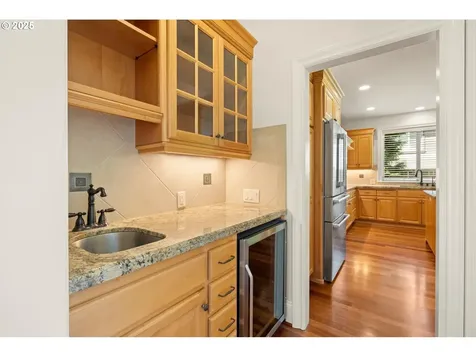 4123 Chad Drive Lake Oswego OR 97034