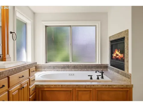 4123 Chad Drive Lake Oswego OR 97034