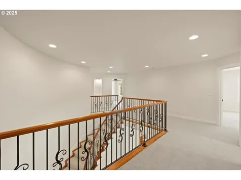 4123 Chad Drive Lake Oswego OR 97034
