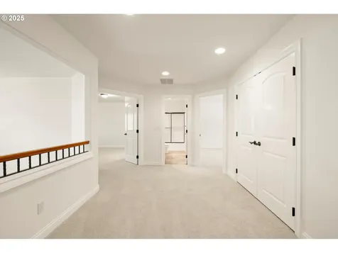 4123 Chad Drive Lake Oswego OR 97034