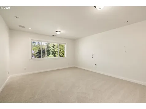 4123 Chad Drive Lake Oswego OR 97034