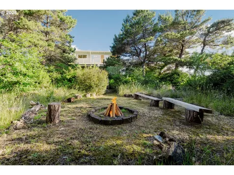 26765 Nedonna Avenue Rockaway Beach OR 97136