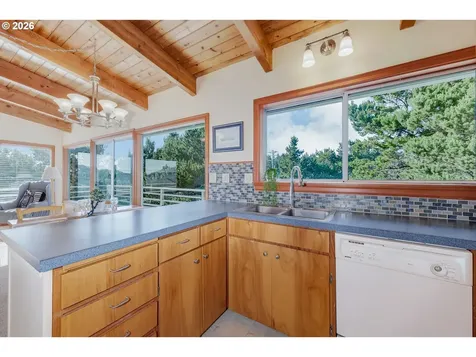 26765 Nedonna Avenue Rockaway Beach OR 97136