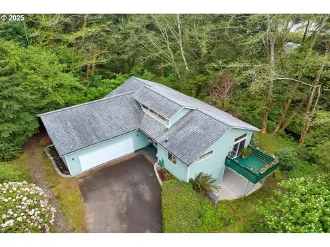 3347 31st Street Florence OR 97439