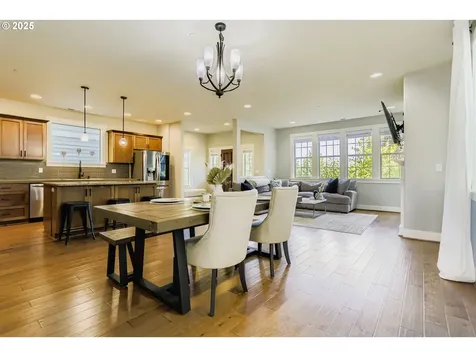 28515 SW Dundee Lane Wilsonville OR 97070