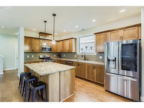 28515 SW Dundee Lane Wilsonville OR 97070