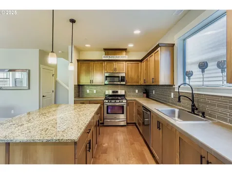 28515 SW Dundee Lane Wilsonville OR 97070
