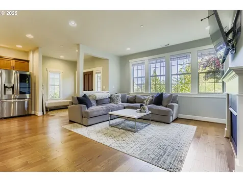 28515 SW Dundee Lane Wilsonville OR 97070