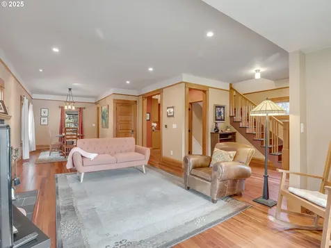 6222 NE Clackamas Street Portland OR 97213