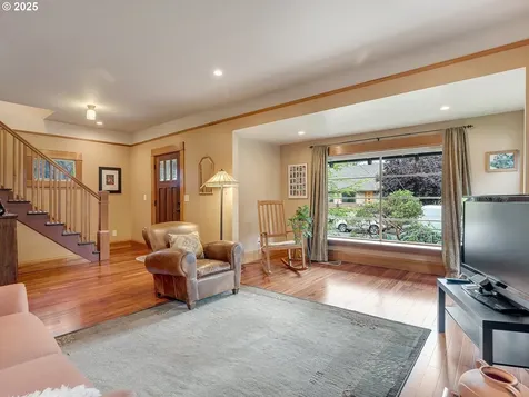 6222 NE Clackamas Street Portland OR 97213