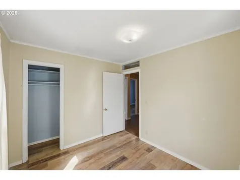 1621 Grant Street North Bend OR 97459