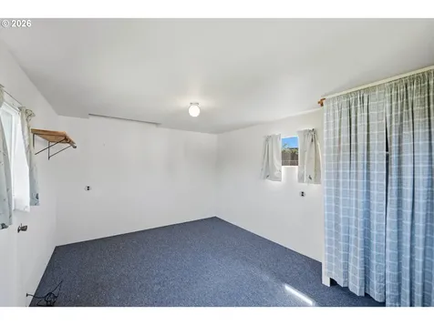 1621 Grant Street North Bend OR 97459