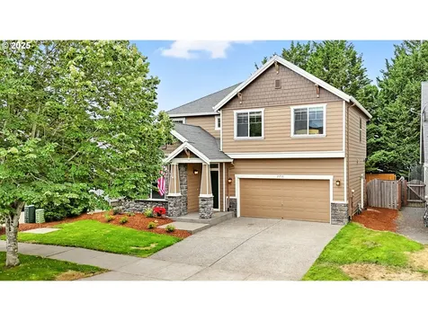 2711 N Crater Lane Newberg OR 97132