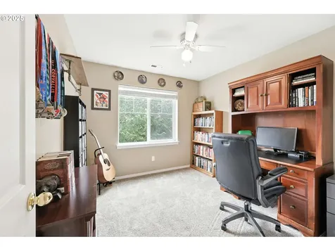2711 N Crater Lane Newberg OR 97132