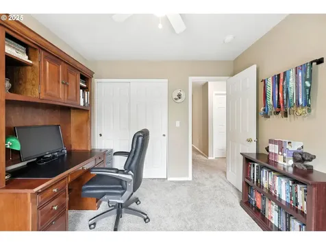 2711 N Crater Lane Newberg OR 97132