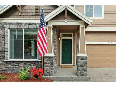 2711 N Crater Lane Newberg OR 97132