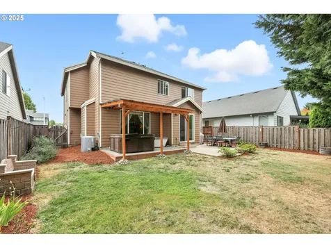 2711 N Crater Lane Newberg OR 97132