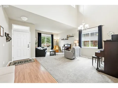 2711 N Crater Lane Newberg OR 97132