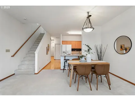 9577 SW Commons Court Beaverton OR 97005